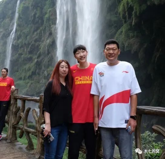 欧美高清另类自拍视频在线看